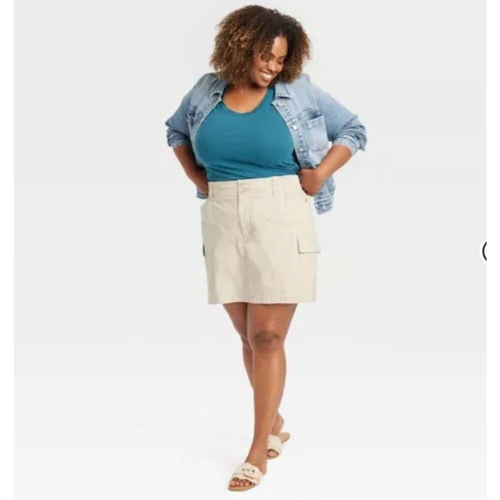 Ava & Viv Light Wash Denim Jean Jacket Size XXL - Picture 4 of 6